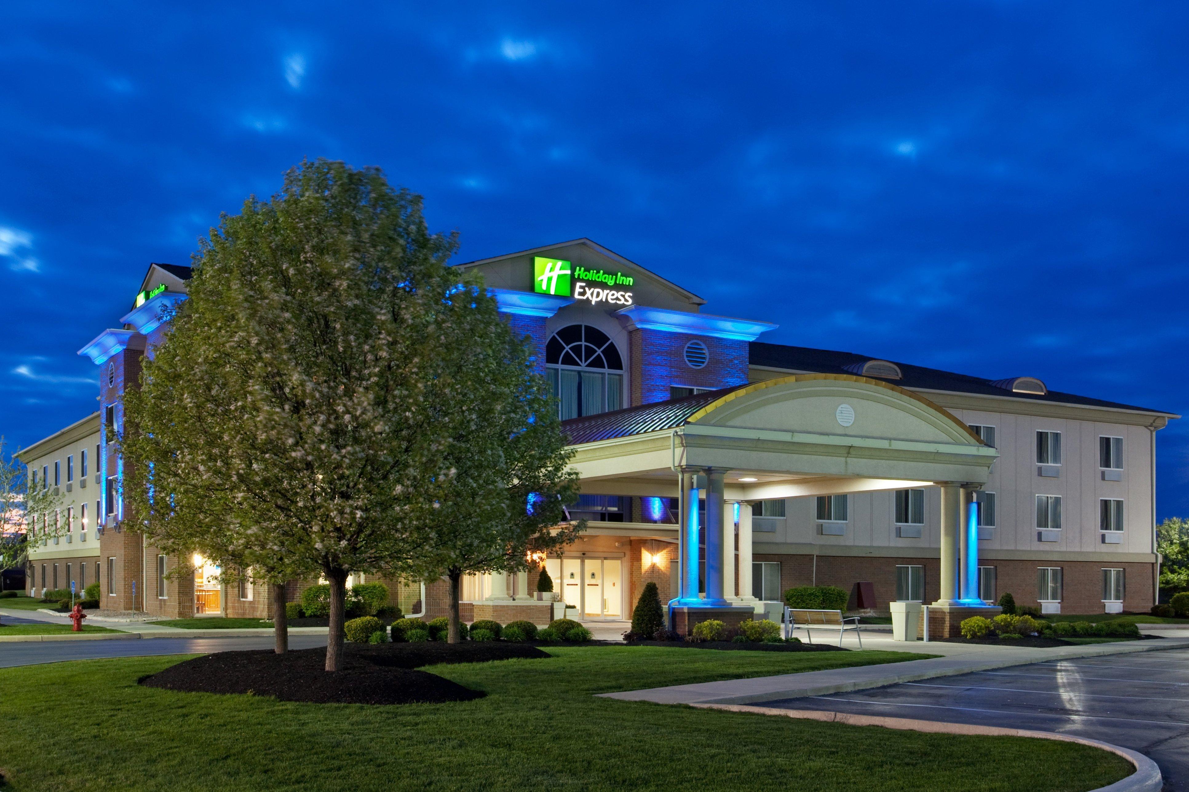 Holiday Inn Express Hotel & Suites Marion By Ihg Exteriör bild