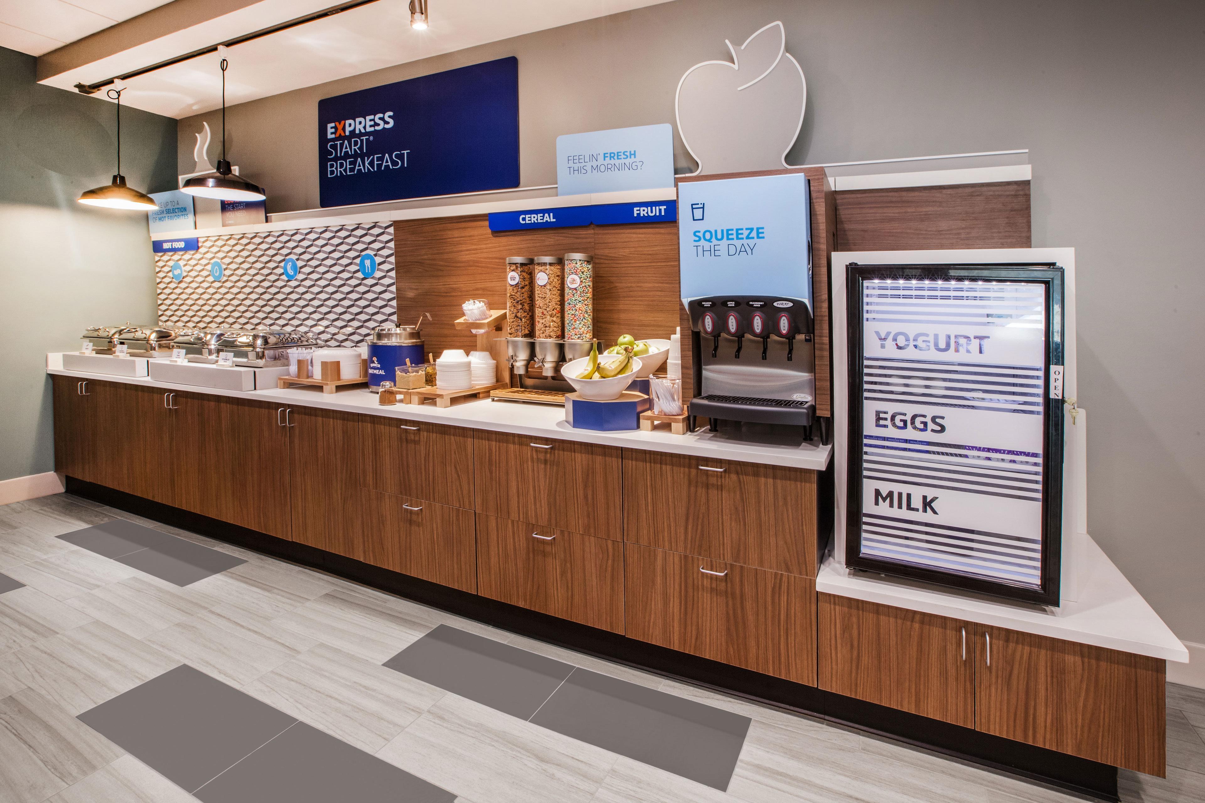 Holiday Inn Express Hotel & Suites Marion By Ihg Exteriör bild