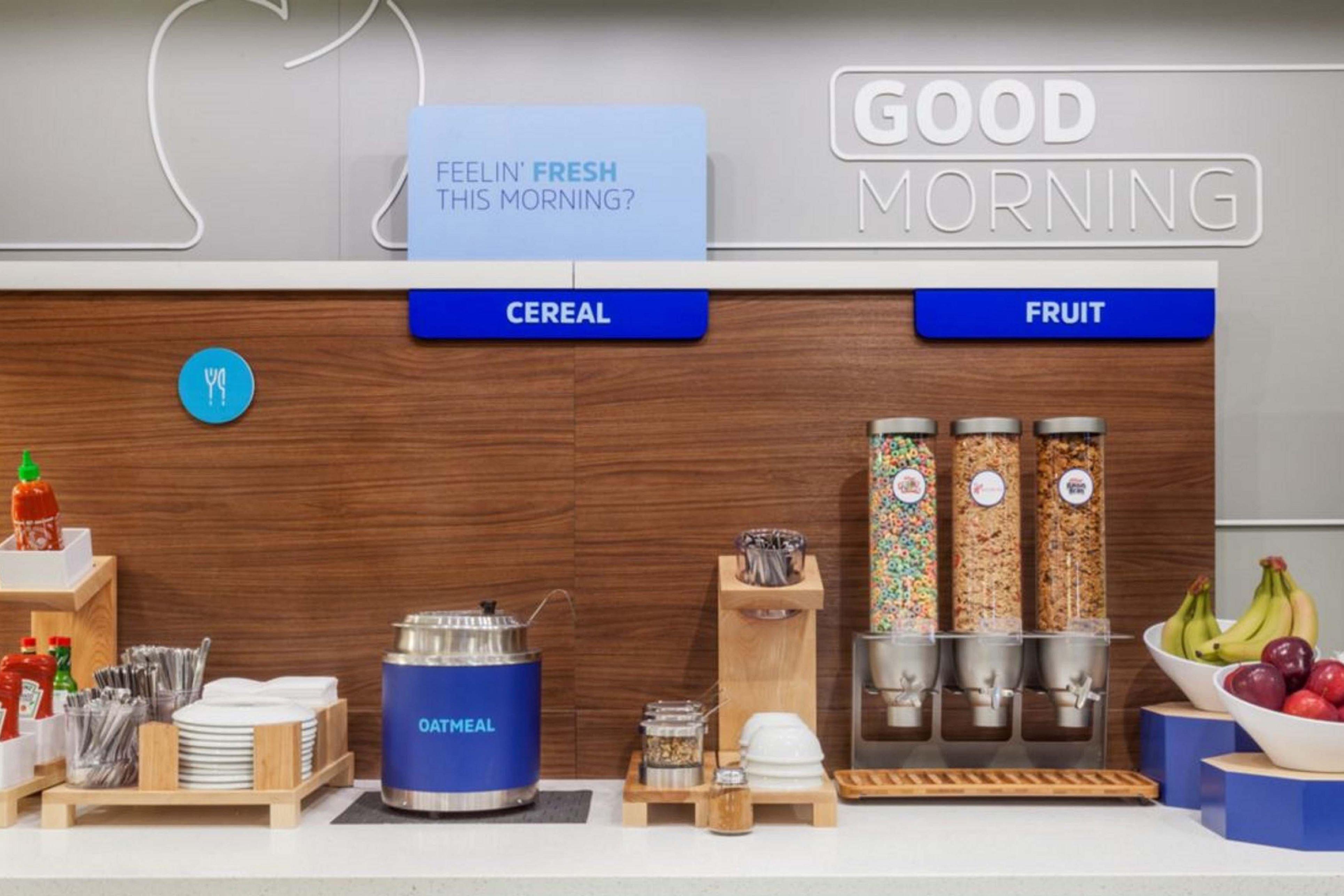 Holiday Inn Express Hotel & Suites Marion By Ihg Exteriör bild