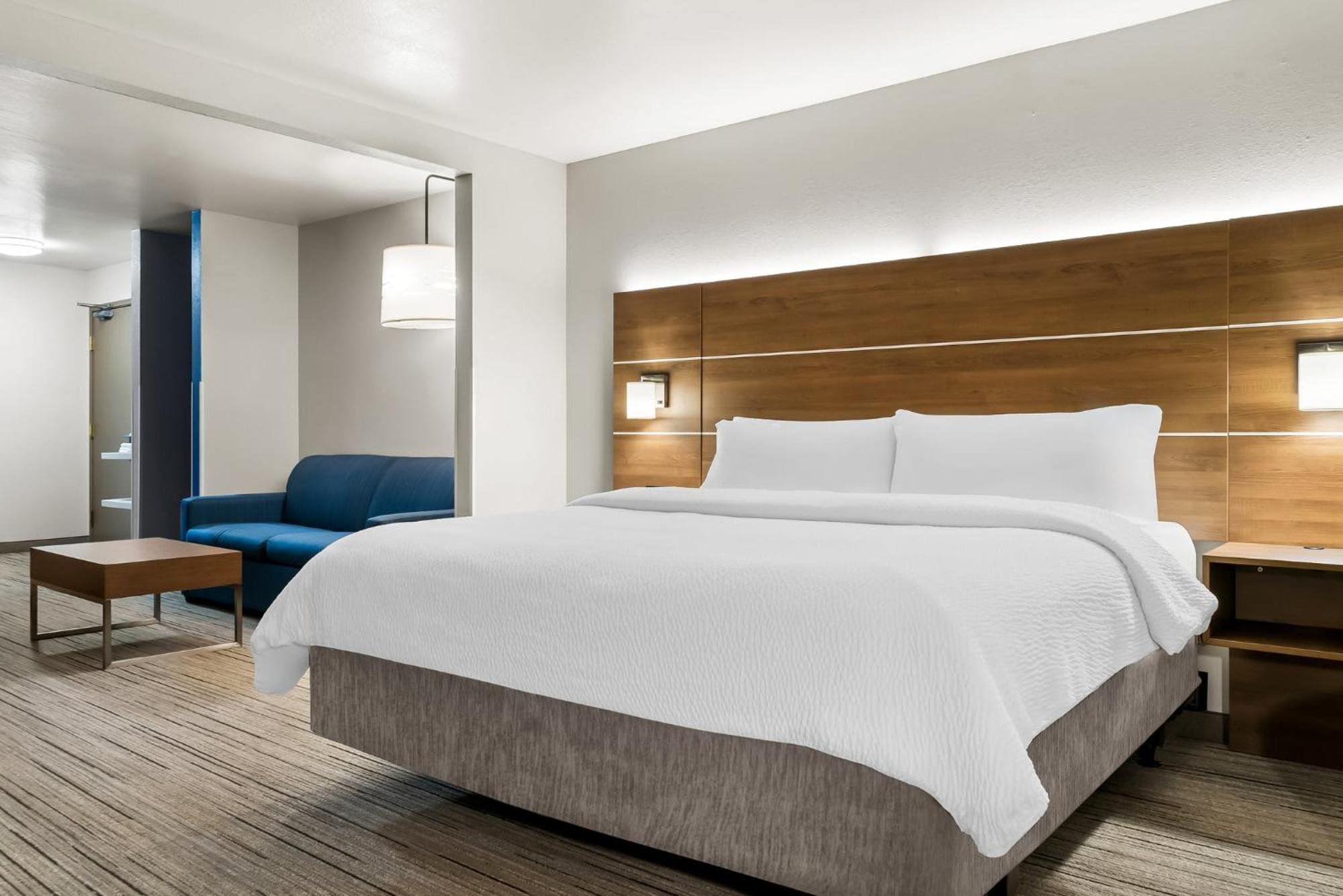 Holiday Inn Express Hotel & Suites Marion By Ihg Exteriör bild