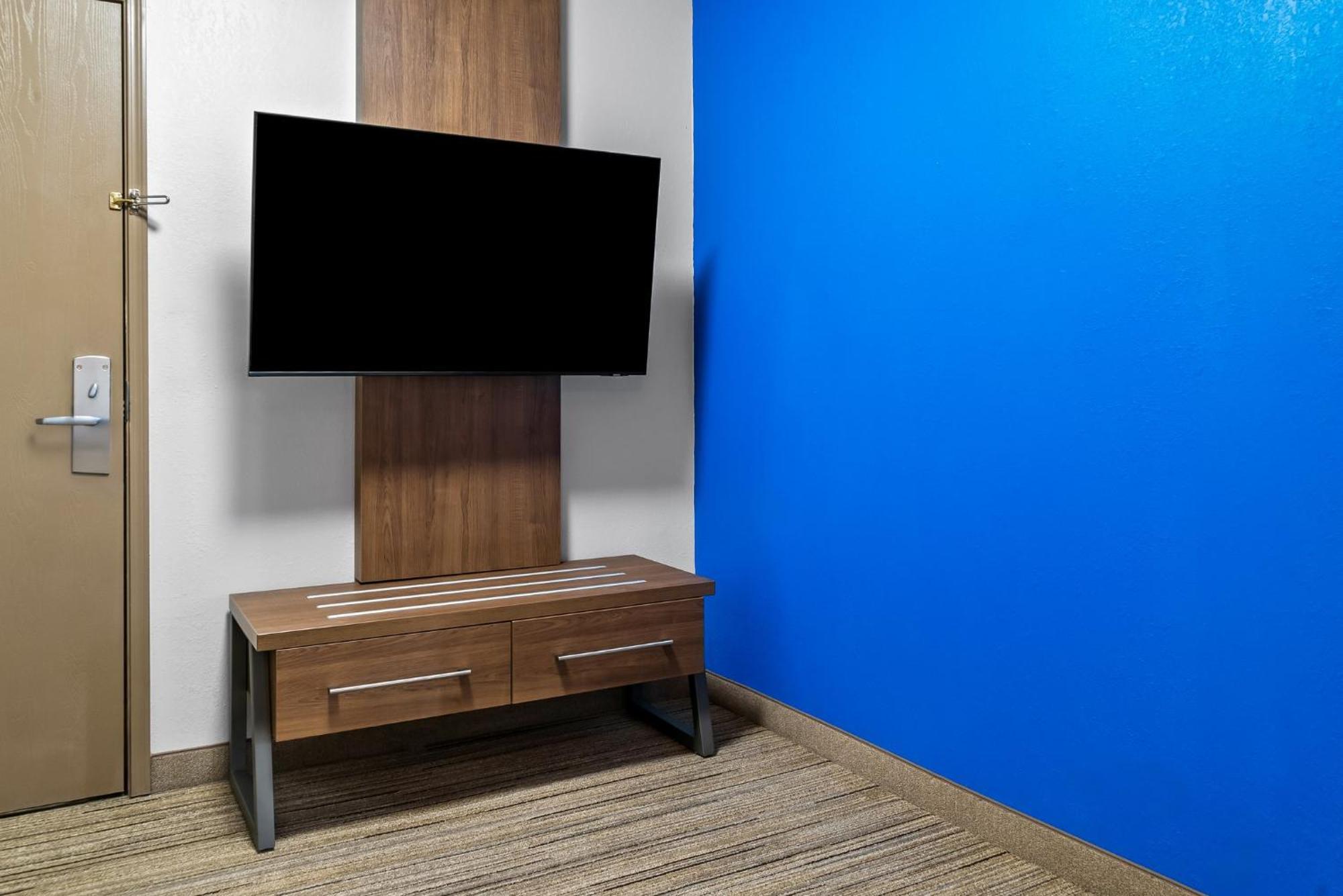Holiday Inn Express Hotel & Suites Marion By Ihg Exteriör bild