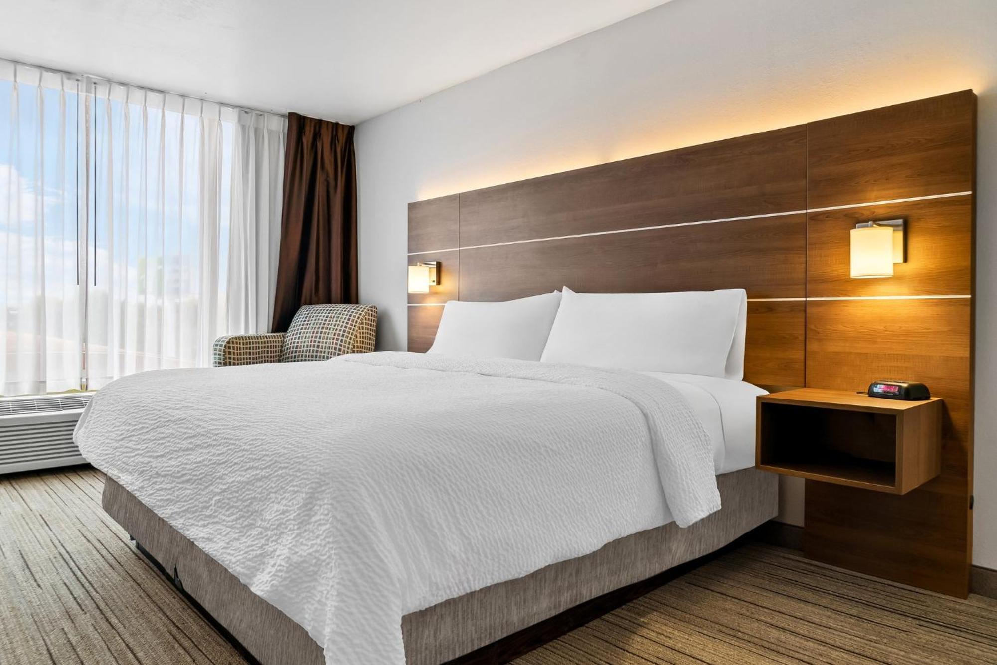 Holiday Inn Express Hotel & Suites Marion By Ihg Exteriör bild