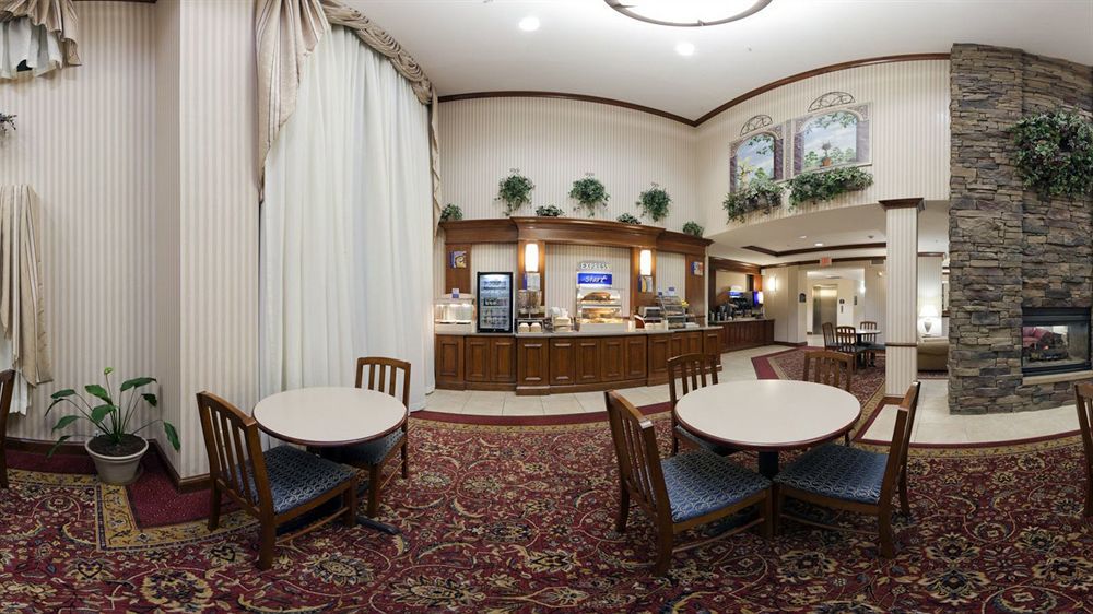 Holiday Inn Express Hotel & Suites Marion By Ihg Exteriör bild